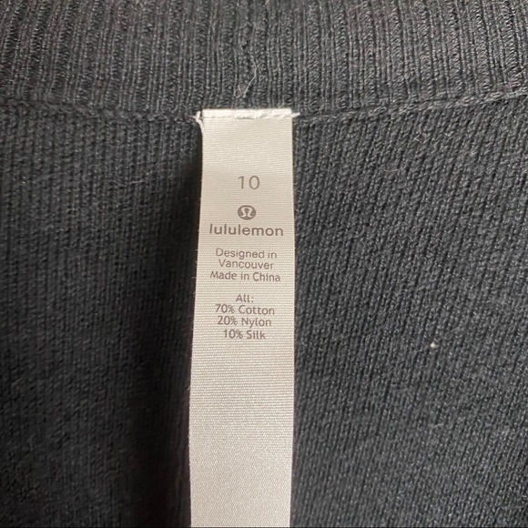 Like New Lululemon athletica Black Cardigan,Size 10 - Picture 9 of 12